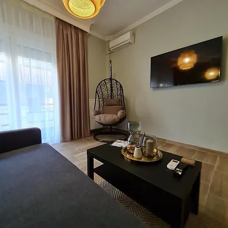 Trikala Easy Living B3 Kai B4 Apartment Exterior photo