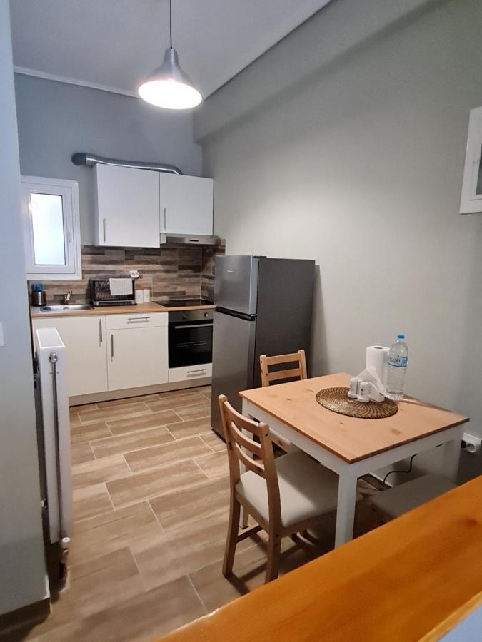 Easy Living B3 Kai B4 Apartment Trikala (Thessaly)